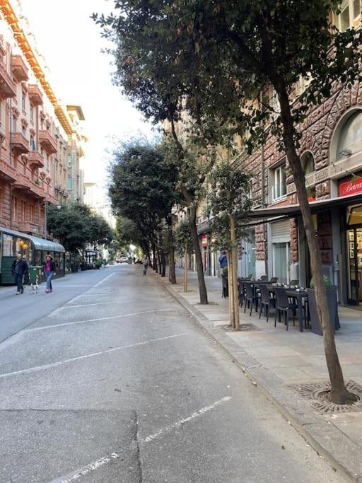 All'Otto Nel Cuore Della Citta Savone Extérieur photo