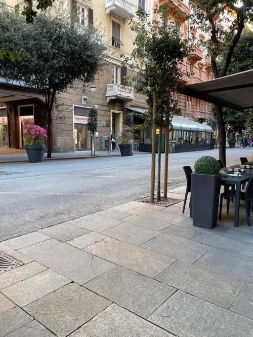 All'Otto Nel Cuore Della Citta Savone Extérieur photo